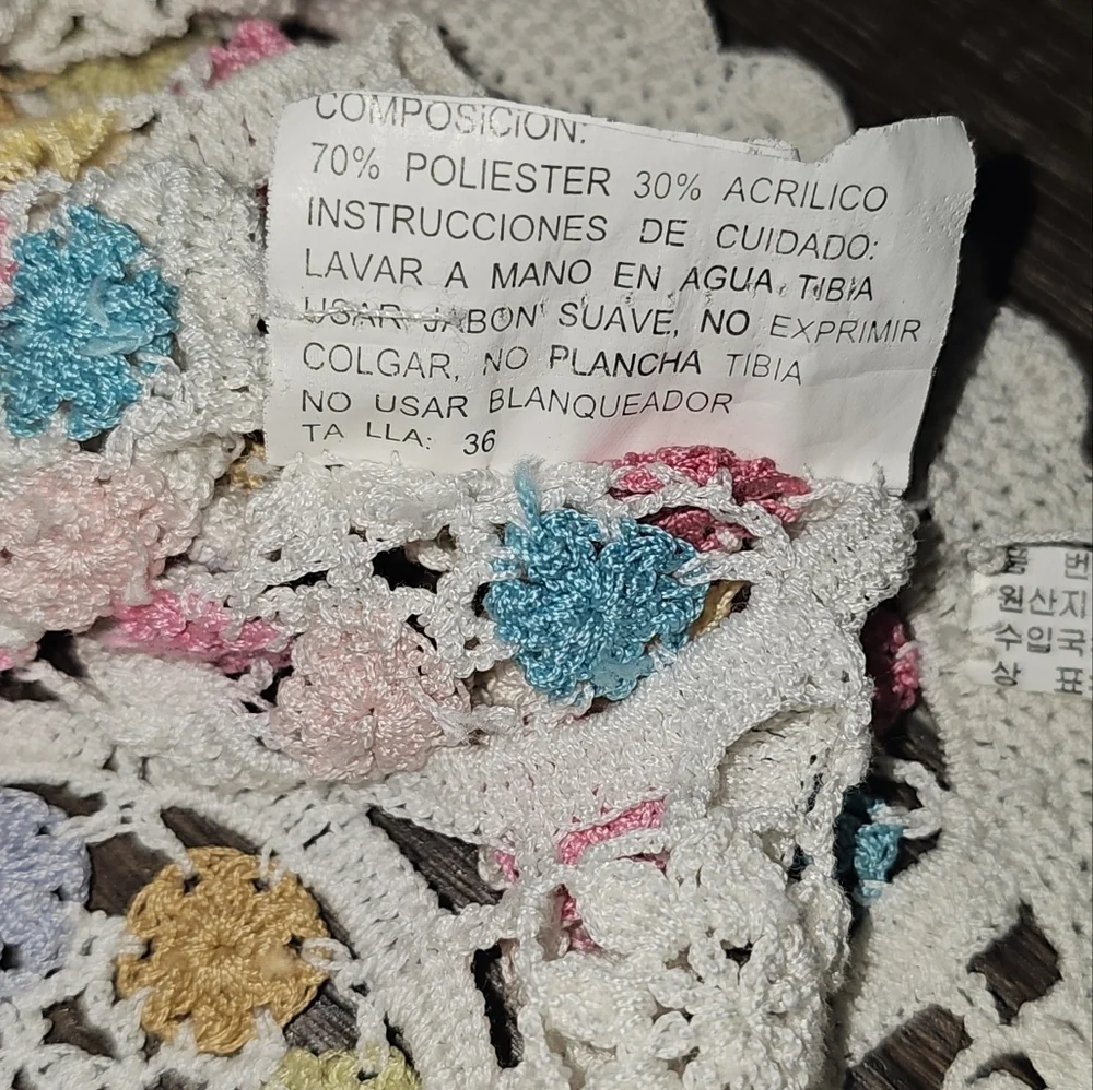 Floral Lace Crochet Button Down White Cardigan Sz SM- Med